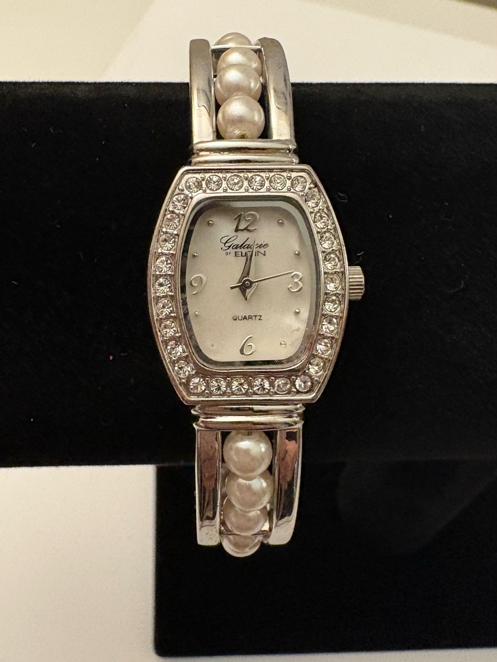 Galaxie by Elgin Vintage Pearl Bracelet Watch Women’s Silver Rhinestone Bezel